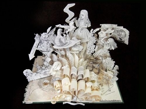 คนรัก alice in wonderland