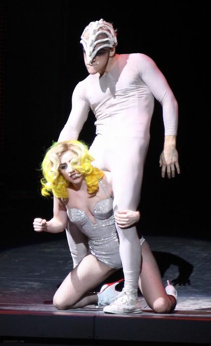 Mark&Jeremy คู่หนุ่มแดนเซอร์ของLady GaGa