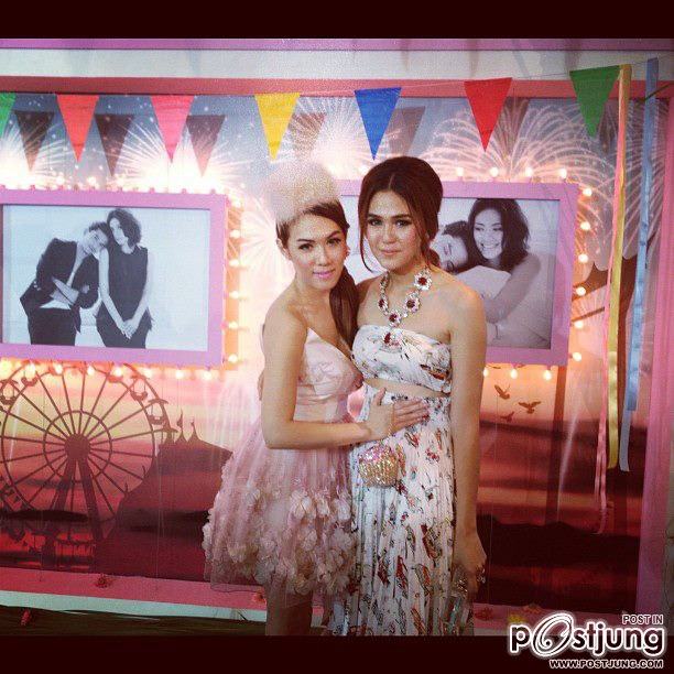 ชมพู่งานแต่ง ป๋อ ณัฐวุฒิ'-'เอ๋ พรทิพย์'