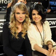 Selena Gomez and Taylor Swift friend or Sister