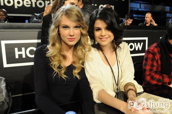 Selena Gomez and Taylor Swift friend or Sister