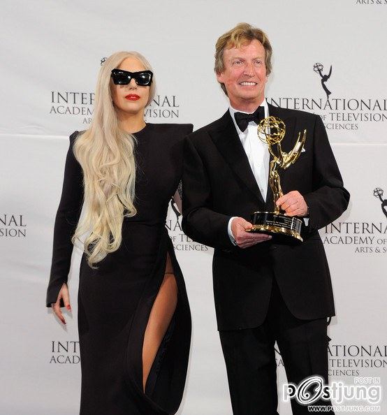 she she lady gaga love you