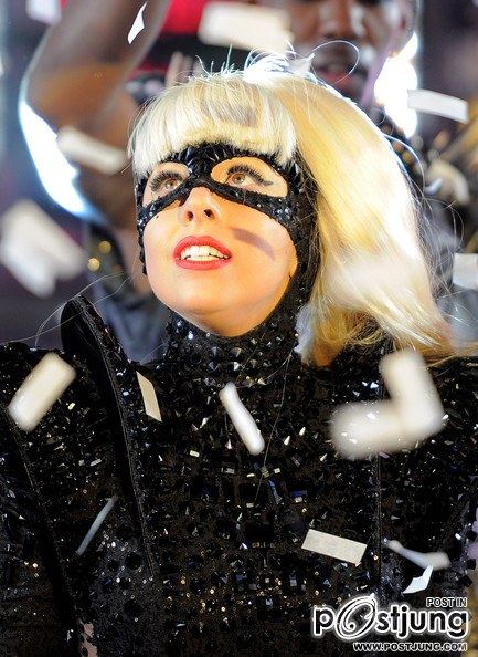 she she lady gaga love you