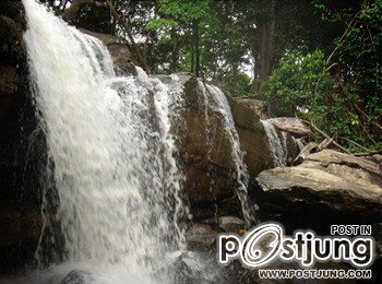 น้ำตกนางคอย