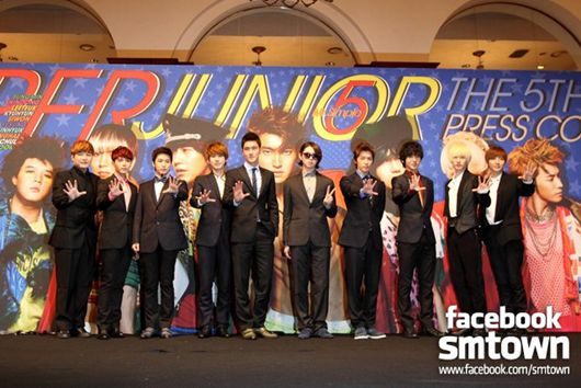 หนังใหม่ ชีวิตเบื้องหลังคอนเสิร์ต  I AM