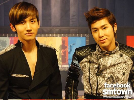 หนังใหม่ ชีวิตเบื้องหลังคอนเสิร์ต  I AM