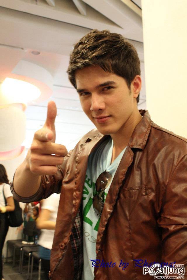 มิกค์ ทองระย้า 7 สีปันรักให้โลก