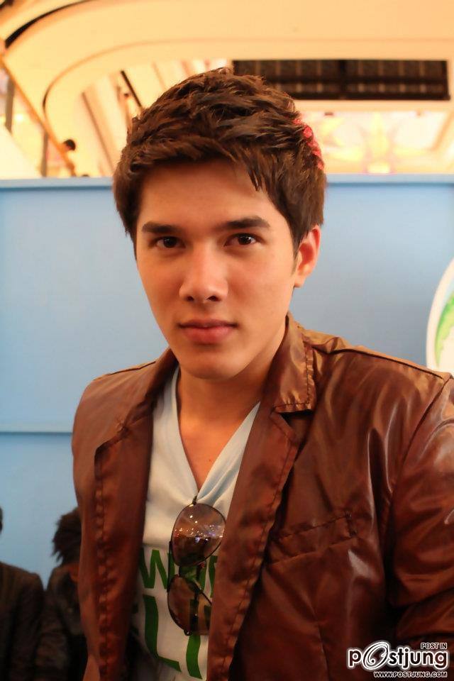 มิกค์ ทองระย้า 7 สีปันรักให้โลก