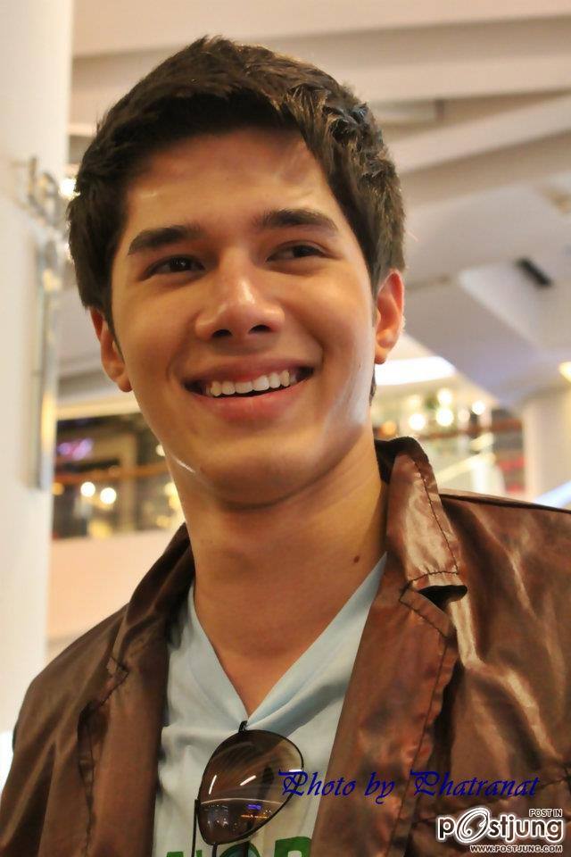 มิกค์ ทองระย้า 7 สีปันรักให้โลก