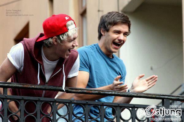 ONE DIRECTION ก่อนนอน บายๆๆๆ