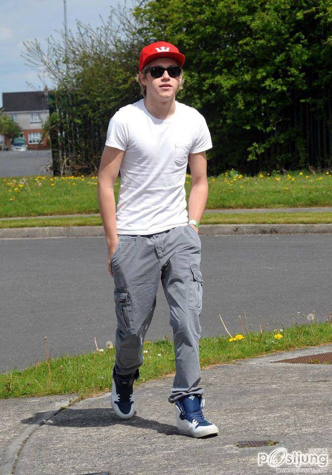 ONE DIRECTION ก่อนนอน บายๆๆๆ