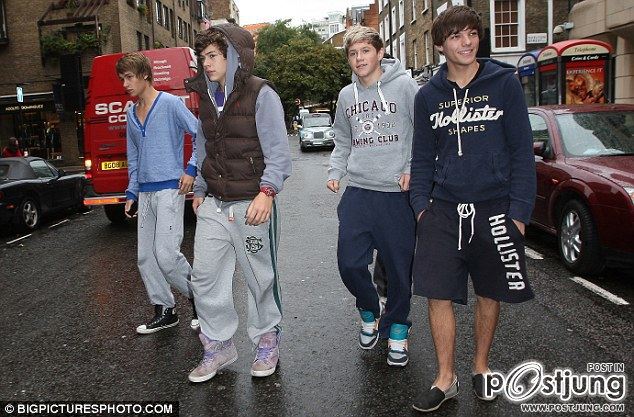 ONE DIRECTION ก่อนนอน บายๆๆๆ