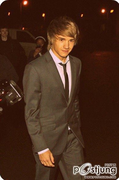 ONE DIRECTION ก่อนนอน บายๆๆๆ