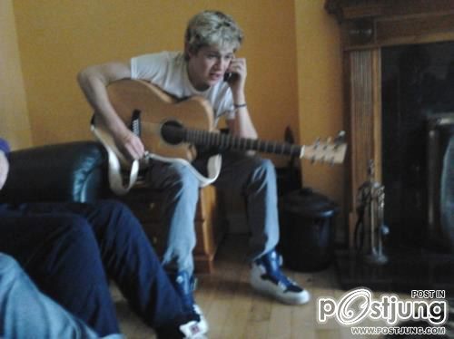 ONE DIRECTION ก่อนนอน บายๆๆๆ