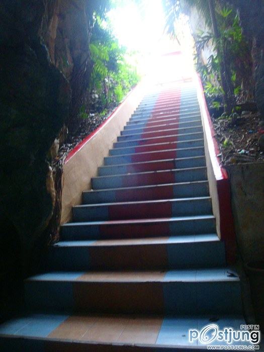 วัดเขาสมอคอน ต.เขาสมอคอน อ.ท่าวุ้ง จ.ลพบุรี
