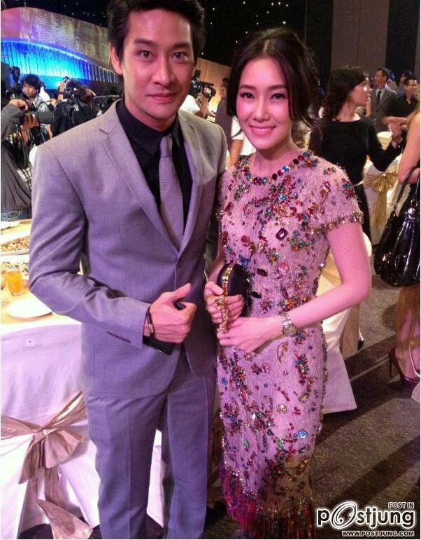 คุณนายนุ่นกับเดรส Dolce & Gabbana ราคาเบาๆ 1.5 ล้าน