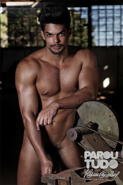 Lucas Fox for ParouTudo : HQ images