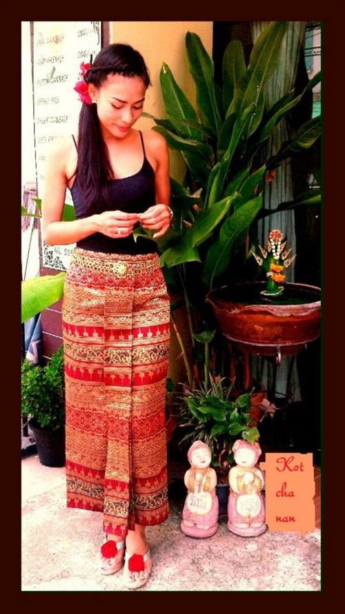 กุ๊กกิ๊ก กชนันท์ ในบท เจ้าหอมจันทร์ จาก บ่วง