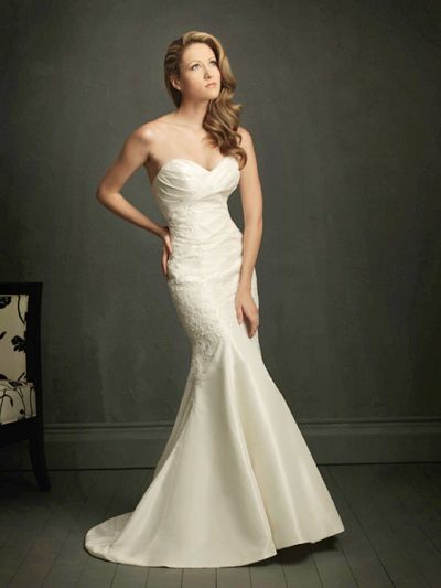 แฟชั่น ชุดแต่งงาน ทรงเมอร์เมด