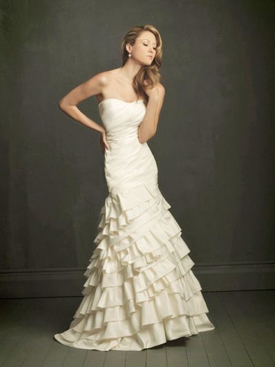 แฟชั่น ชุดแต่งงาน ทรงเมอร์เมด