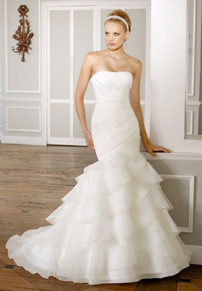 แฟชั่น ชุดแต่งงาน ทรงเมอร์เมด