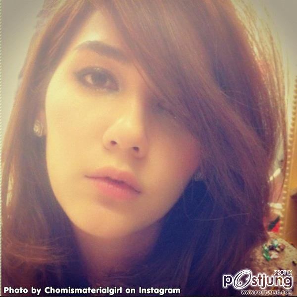 "ชมพู่ อารยา"