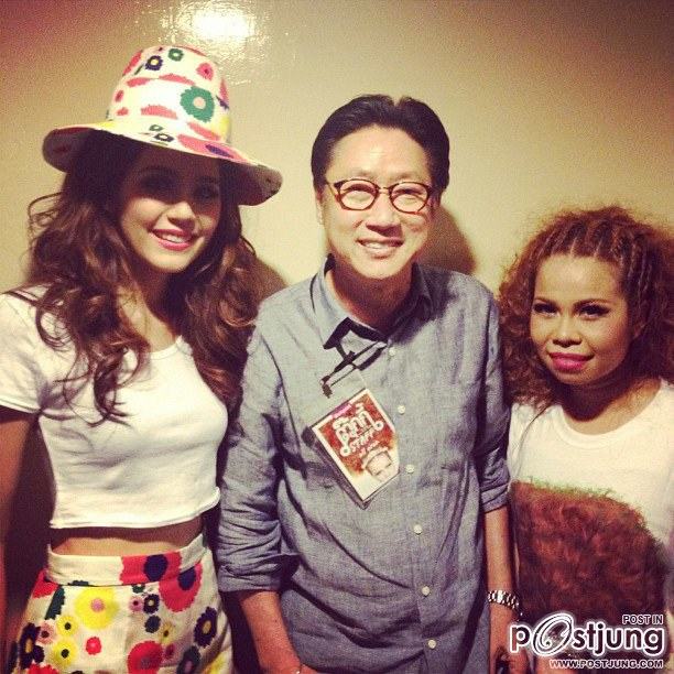 "ชมพู่ อารยา"