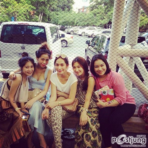 พลอย งามตลอดด