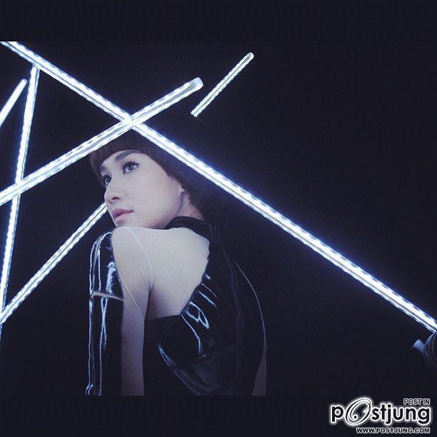 พลอย งามตลอดด