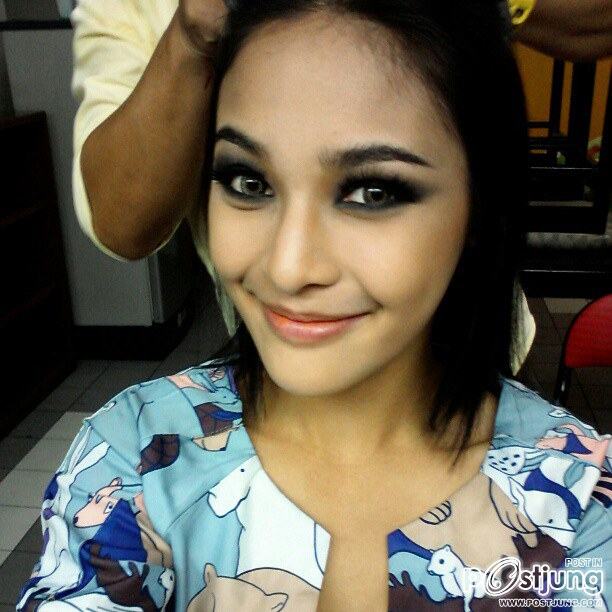 ปุ๊กลุ๊ค กับลุคมั่นๆของชี