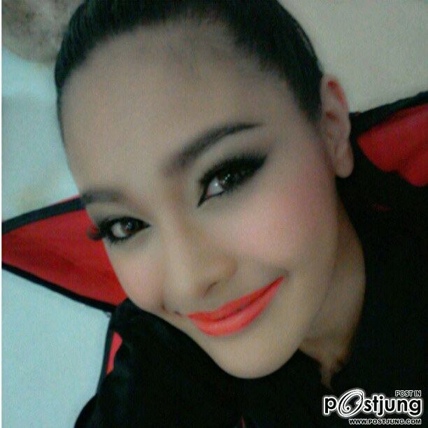 ปุ๊กลุ๊ค กับลุคมั่นๆของชี