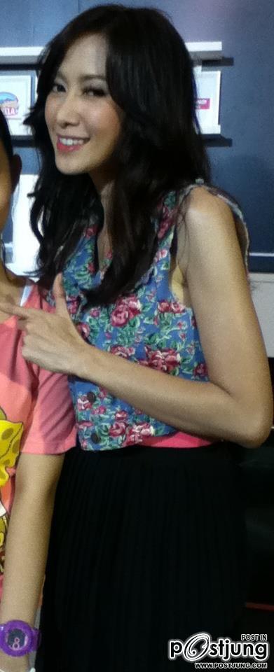 ยุ้ย จีรนันท์สวยจริง@เซ็ลทรัลปิ่นเกล้า