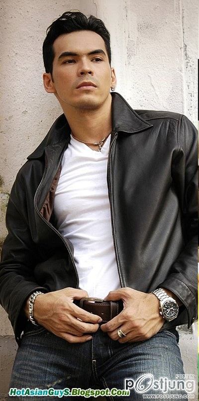 หล่อจิงรัยจิง