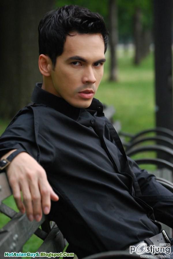 หล่อจิงรัยจิง