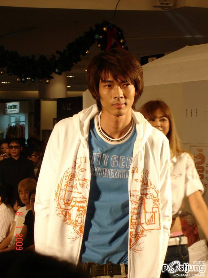 นายแบบไทยหล่อๆๆ