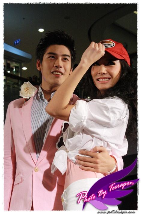 อั้ม พัชราภาในงาน BASIC HOUSE