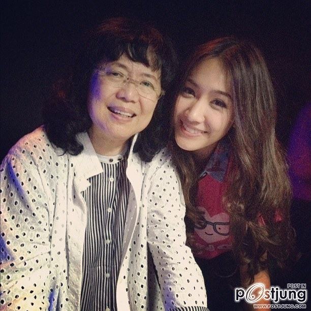 มิน พีชญา