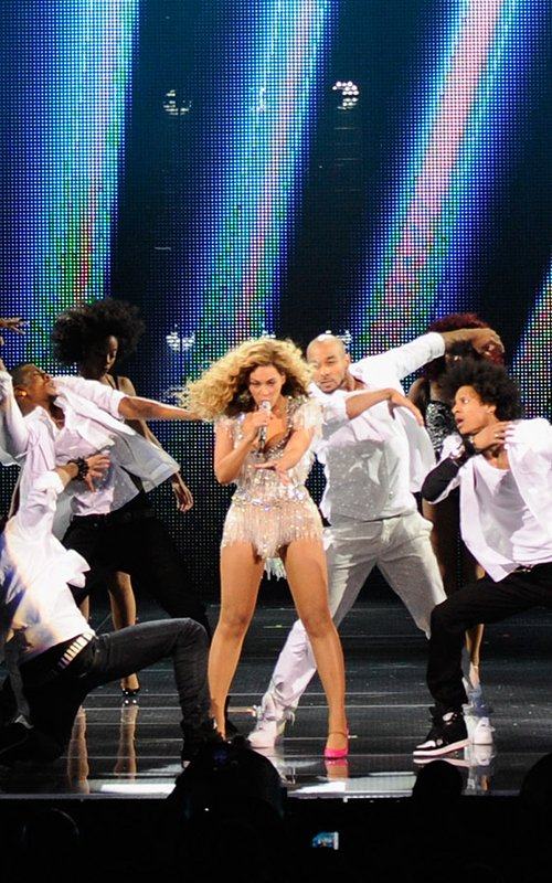 beyonce live Revel