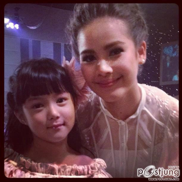 มุมน่ารักๆ สวยๆ ของญาญ่า Yaya The CUTIE