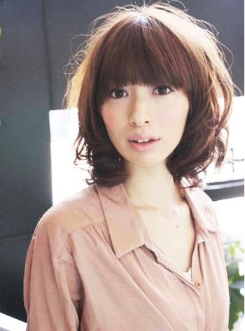 แฟชั่น  ทรงผมสําหรับคนหน้ายาว