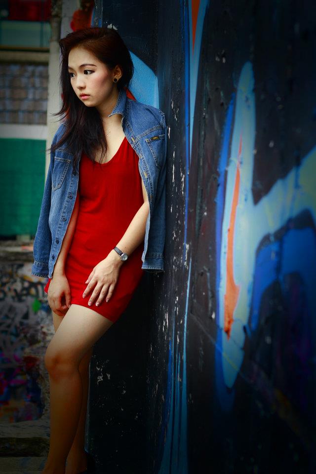 Pic :: เอมมี่ สุนันทา เดวา "น่ารักใสใส แบบไม่แต่งบีบหน้า"