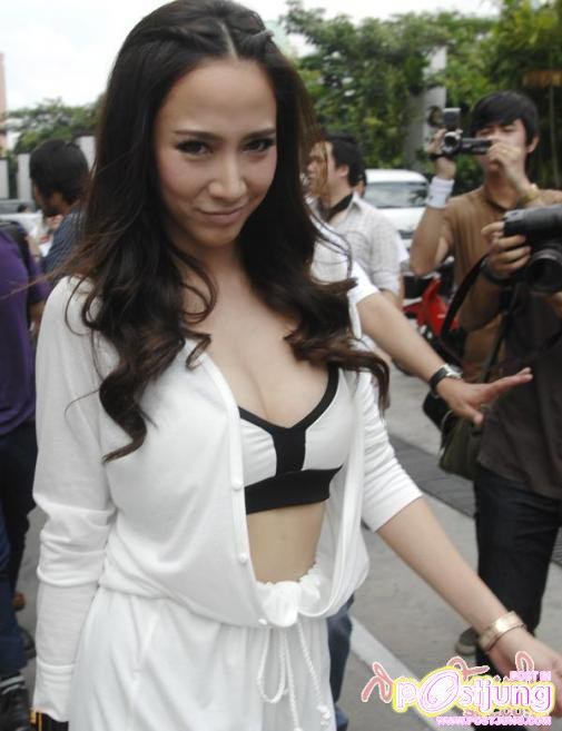 อั้ม-พลอย-ชมพู่ 3 สาวสุดSexyแห่งวงการ