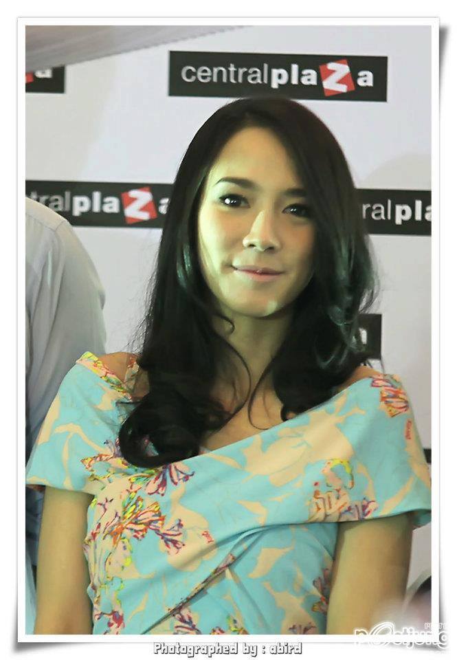 "อั้ม พัชราภา" เริ่ดเบาๆ!!