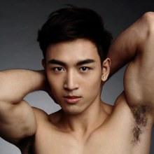 ป่อง พ่อค้าแซ่บข้าวมันไก่สาธุประดิษฐ์