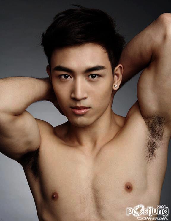 ป่อง พ่อค้าแซ่บข้าวมันไก่สาธุประดิษฐ์