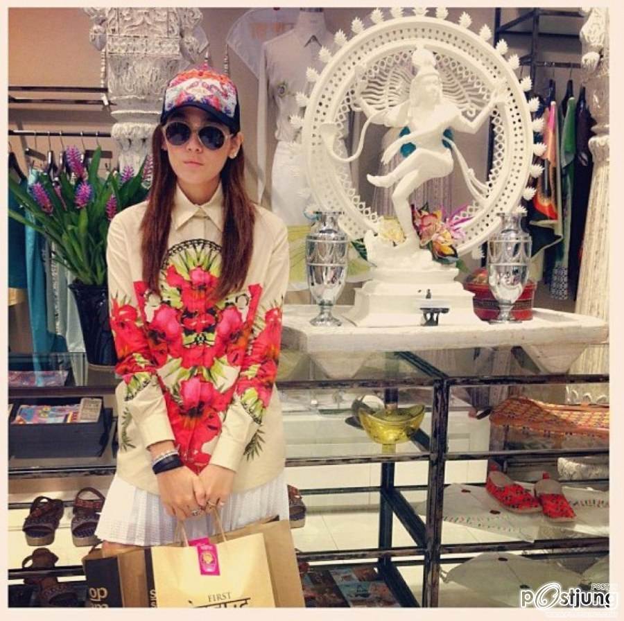 ชมพู่ กับตำแหน่ง เจ้าแม่แฟชั่น