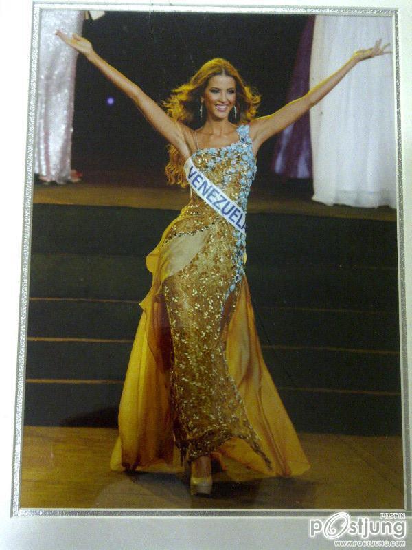 ราตรี.... ผลงานสุดยอดดีไซเนอร์นางงาม