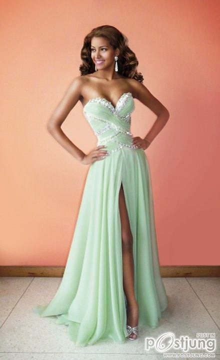 ราตรี.... ผลงานสุดยอดดีไซเนอร์นางงาม