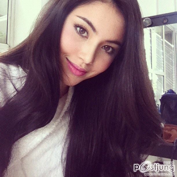 ใหม่ ดาวิกา