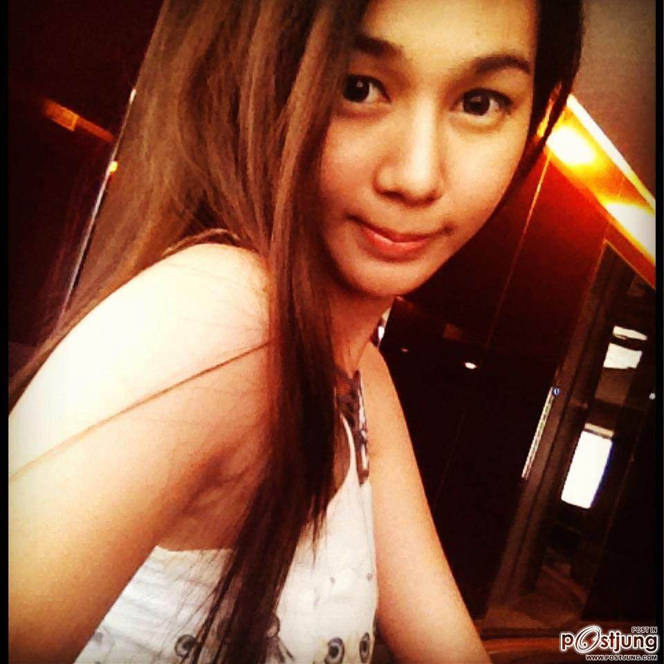 รวบรวมรูปสาวประเภท 2 By Facebook